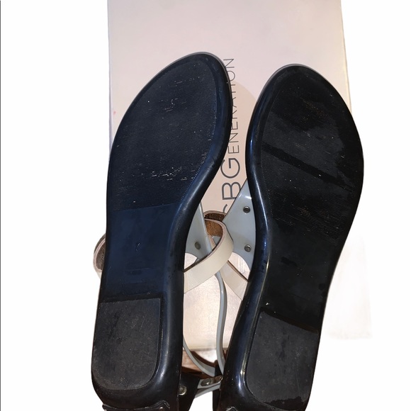 BCBG Calantha Flat Thong Sandals - Picture 3 of 4